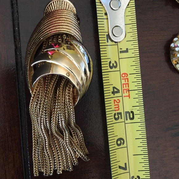 VTG Tassled Brooch/Pendant - Picture 3 of 5